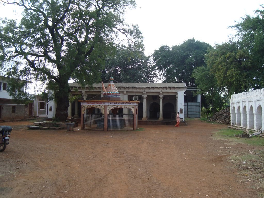 Shree Adavi Siddeshwara Matha