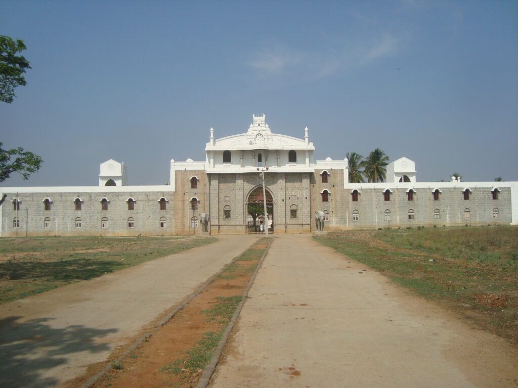 Shree Jagadguru Phakireshwara Samthana Matha – Shirahatti