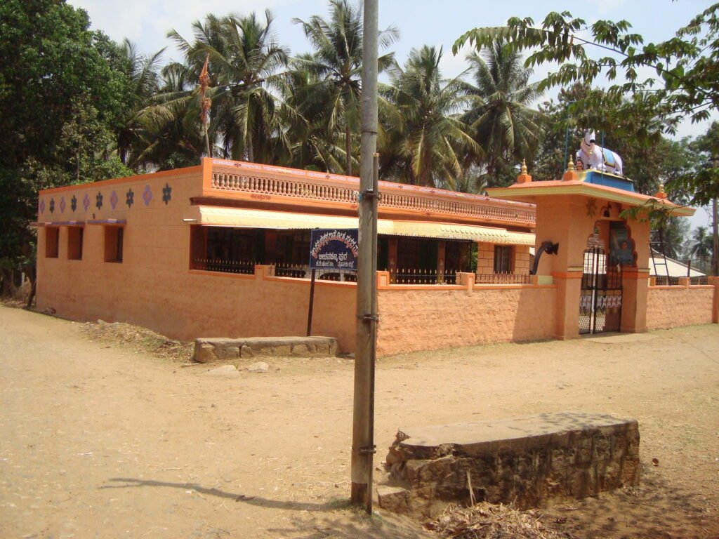 Shree Gurumalleshwara Pattada Matha – Bichanahallipura