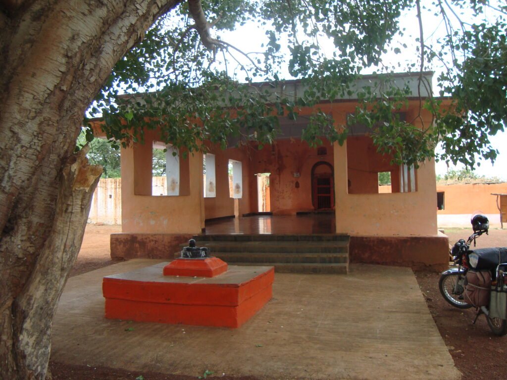 Shree Guru Bhadreshwara Chowki Matha