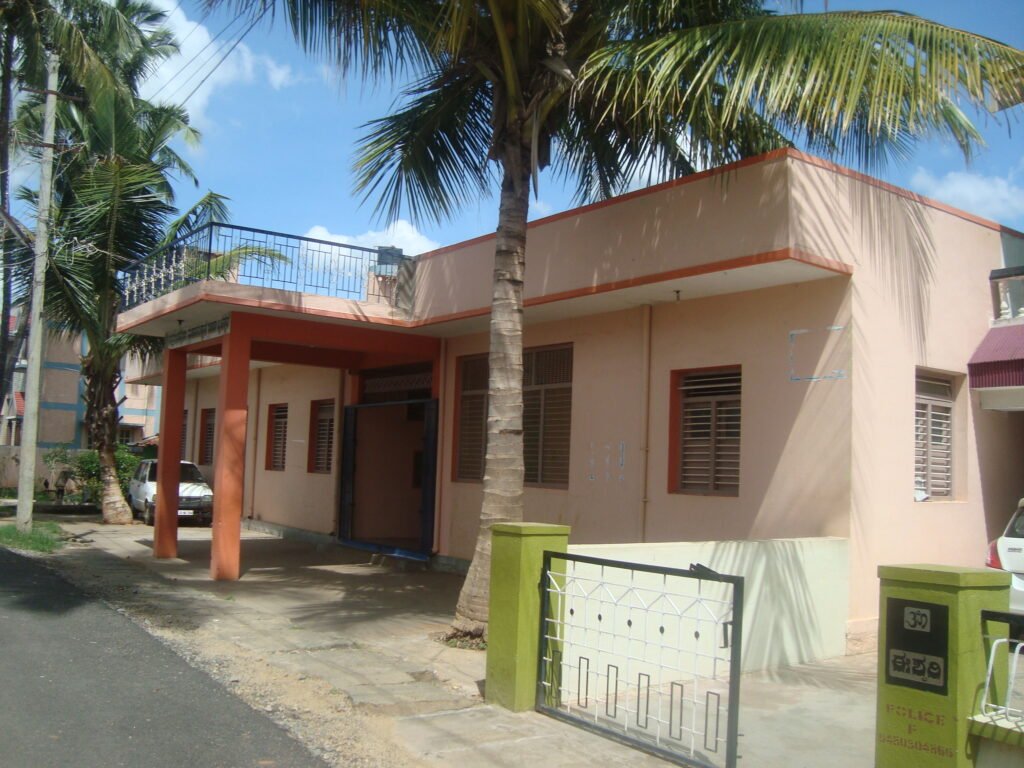 Shree Halaguru Brahanmatha