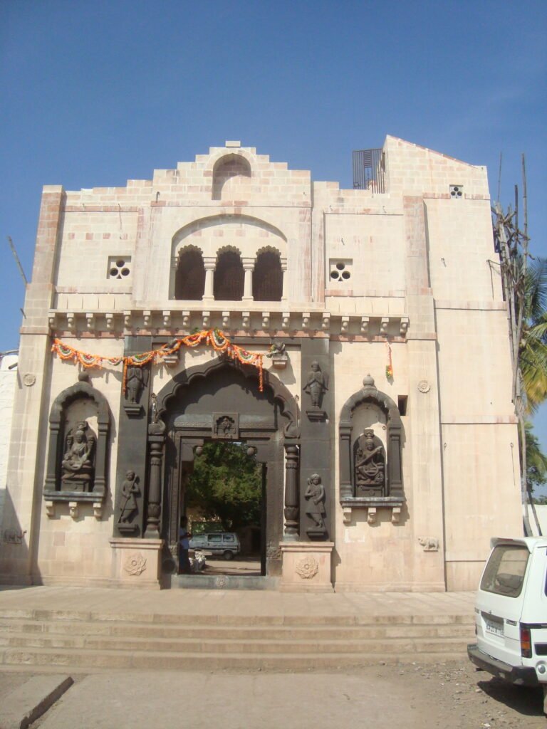 Shree Gurupadeshwara Matha, Babaleshwara