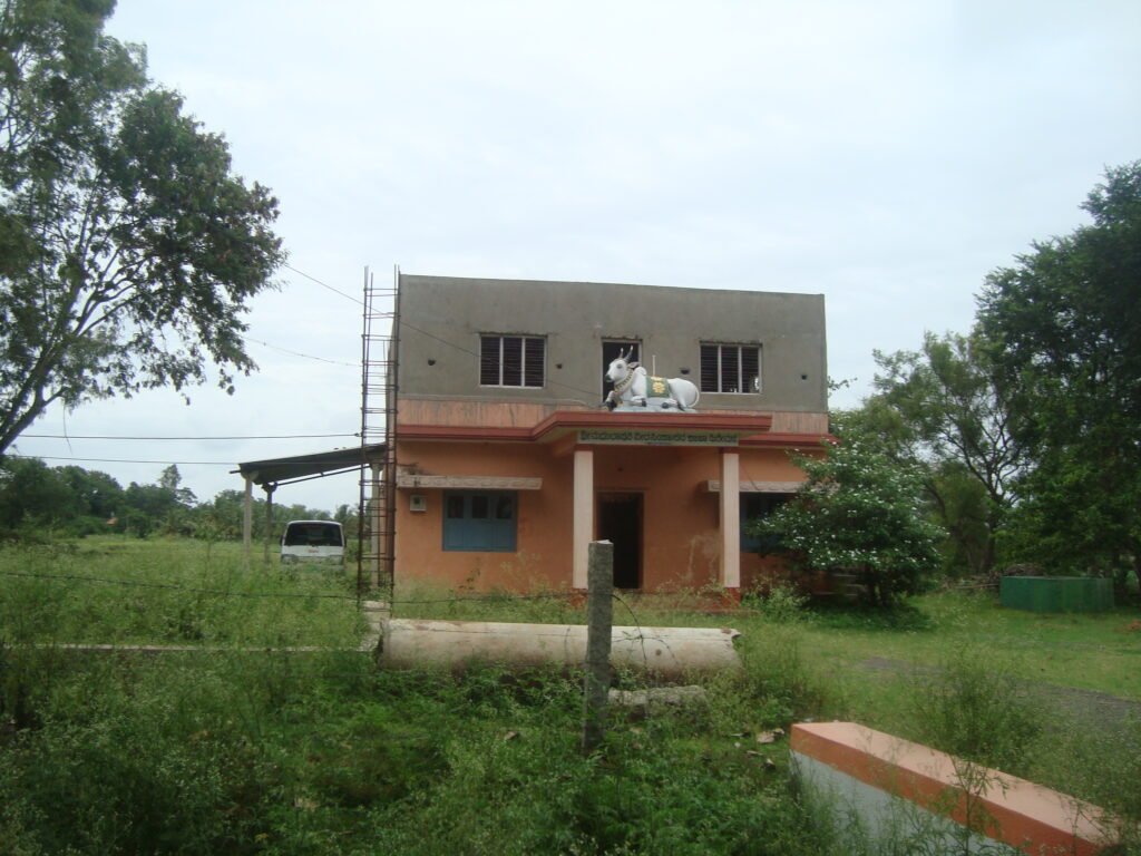 Srimad Rambhapuri Veera Simhasana Shakha Hirematha – Kartalu