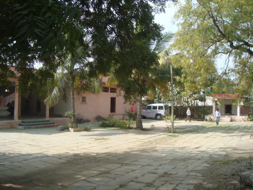 Shree Rachoteshwara Matha – Niluru