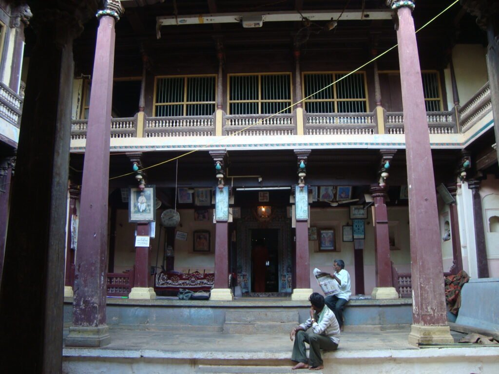 Shree Panchgraha Hirematha, Kundagol