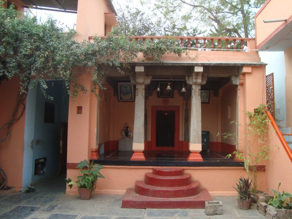 Shree Kottureshwara Kalmatha, Gangavati