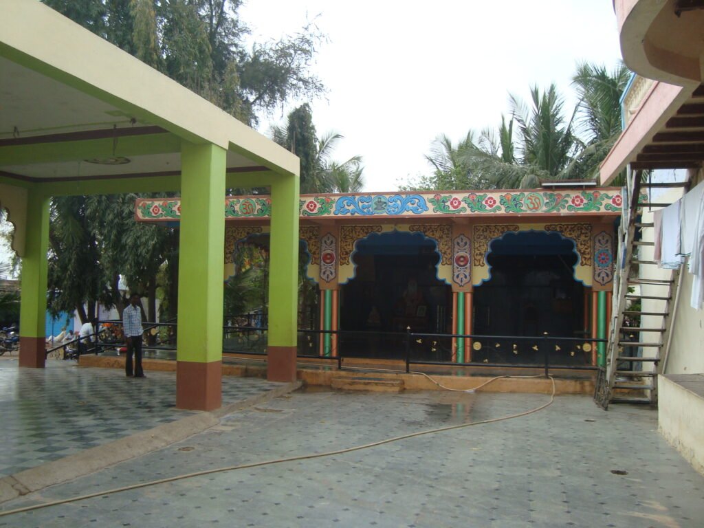 Shree Adaveshwara Matha