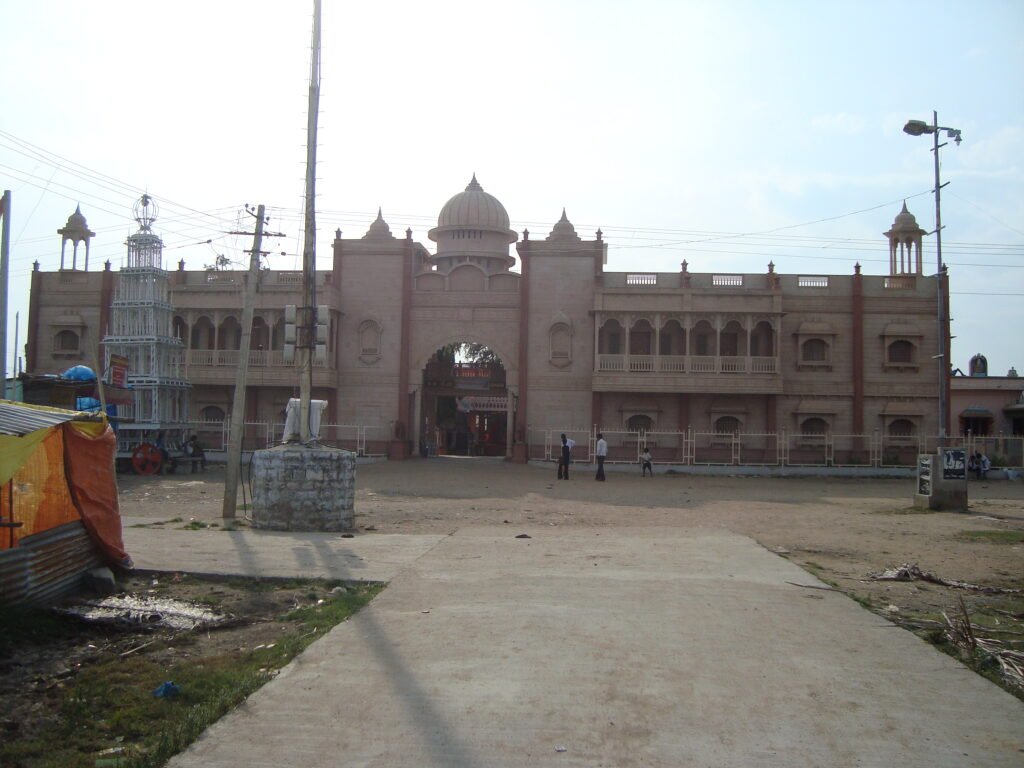 Shree Sadguru Korisiddeshwara Samsthana Matha – Nalawara
