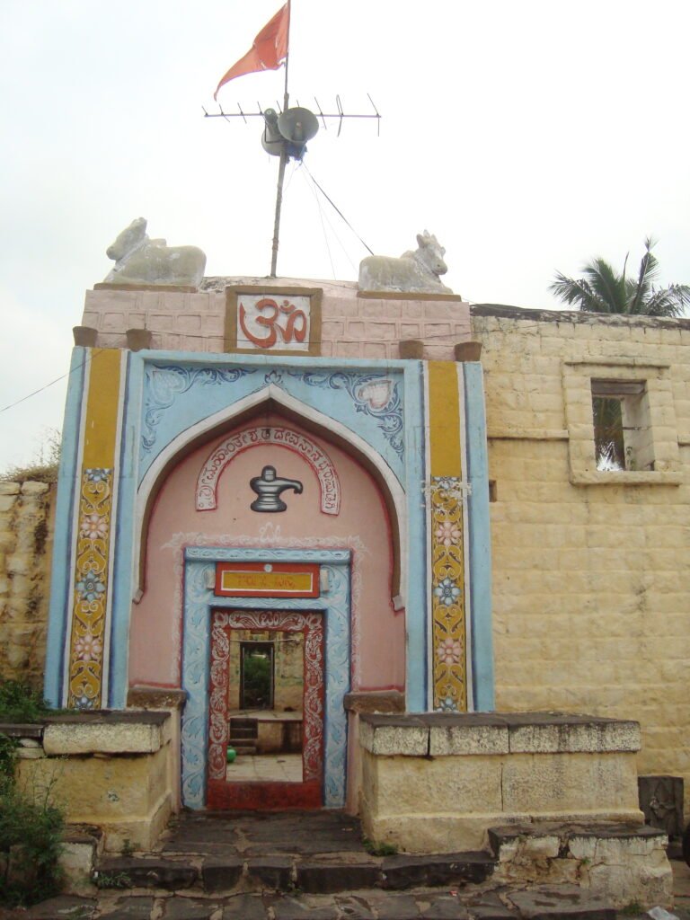 Shree Mahanteshwara Viraktamatha – Bairamadagi