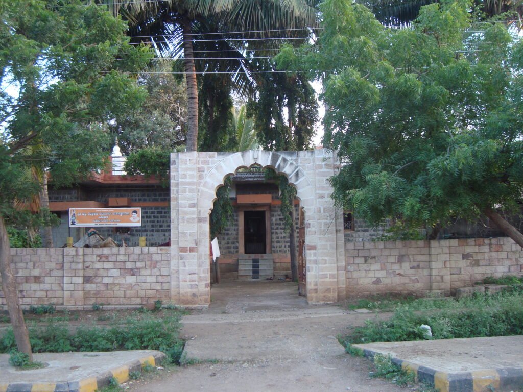 Shree Hirematha, Basavana Bagevadi