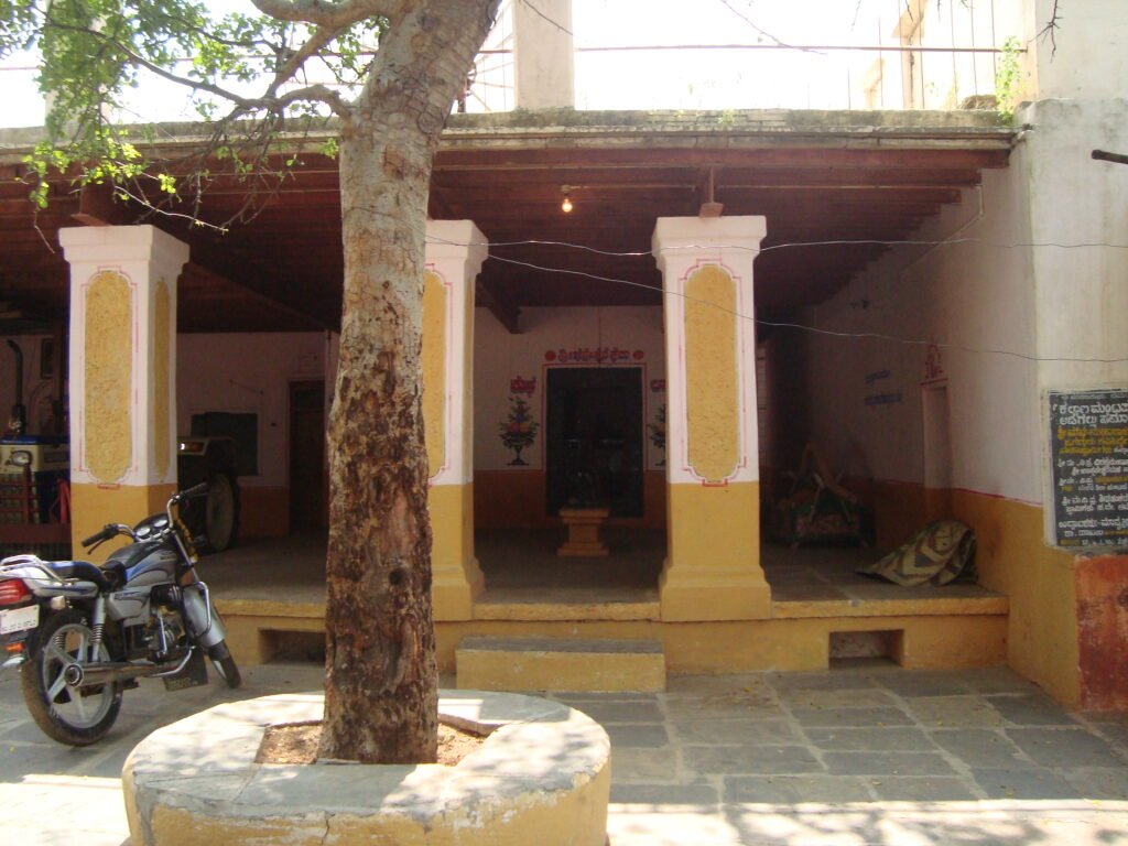 Shree Bhadreshwara Matha, Tamadaddi