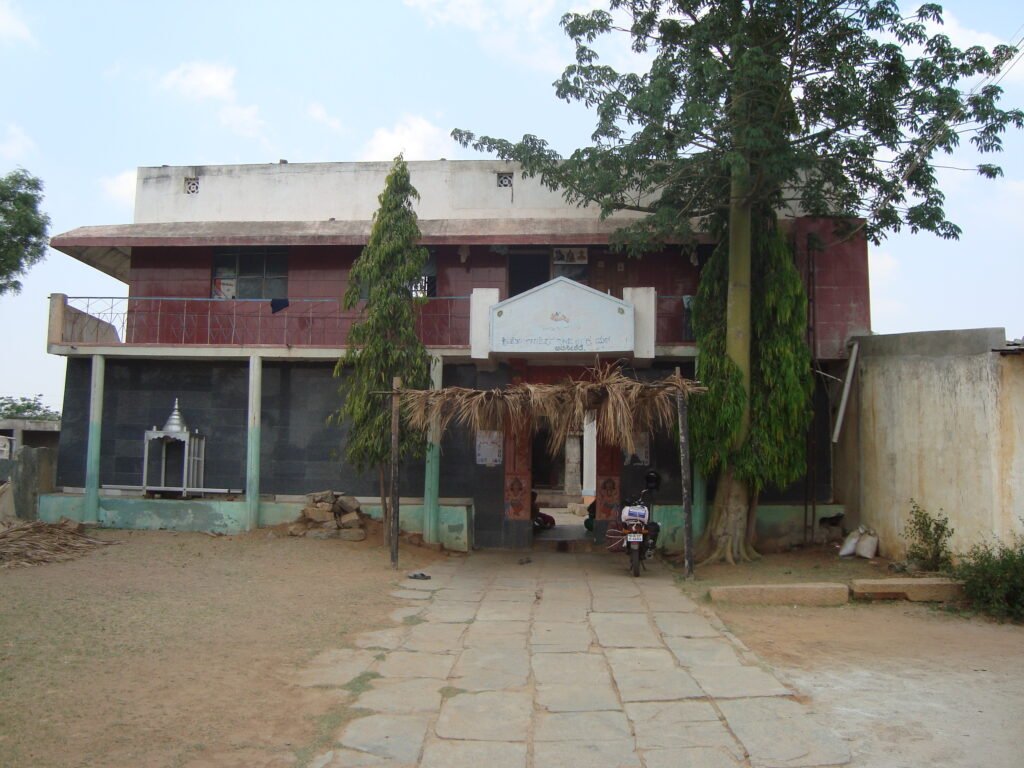 Shree Kolashanteshwara Viraktamatha