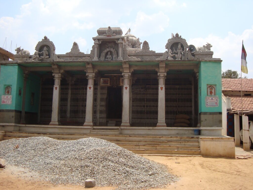 Shree Uchchangidurga Kattimani Rajaguru Puravarga