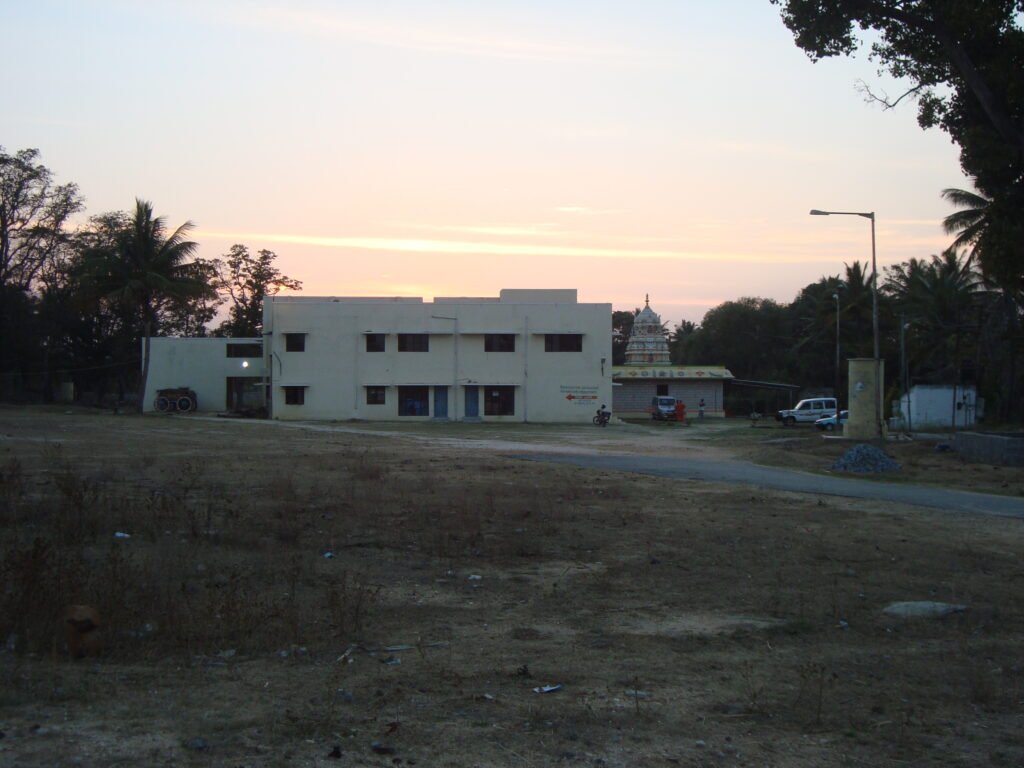 Shree Swatantra Siddalingeshwara Sukshetra Dakshina Kashi Sri Gavi Matha