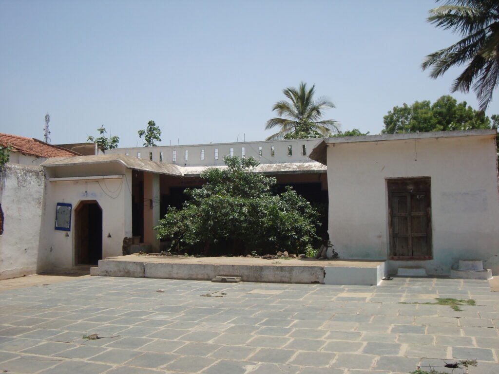 Shree Virakta Matha, Shiggaon