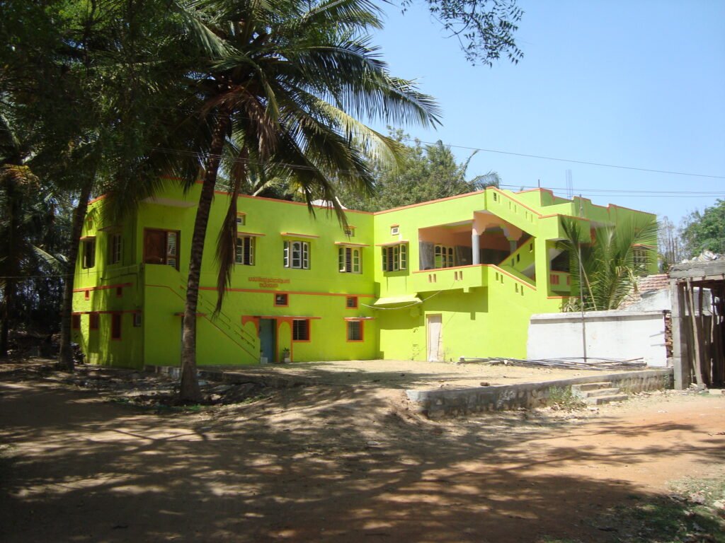 Shree Basavakendra Murughamatha