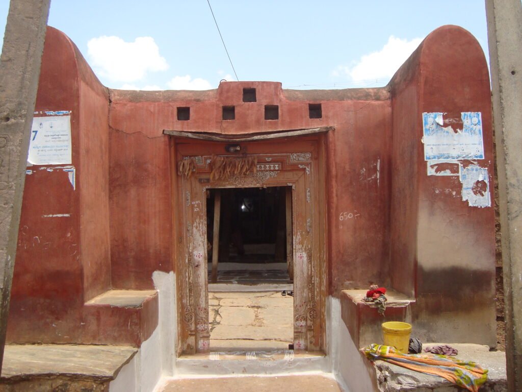 Shree Rudreshwara Swmi Hirematha