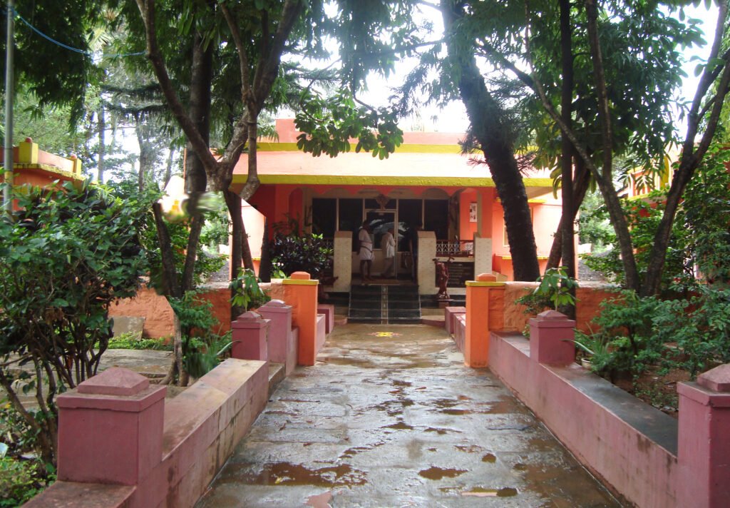 Shree Shadhakshari Matha